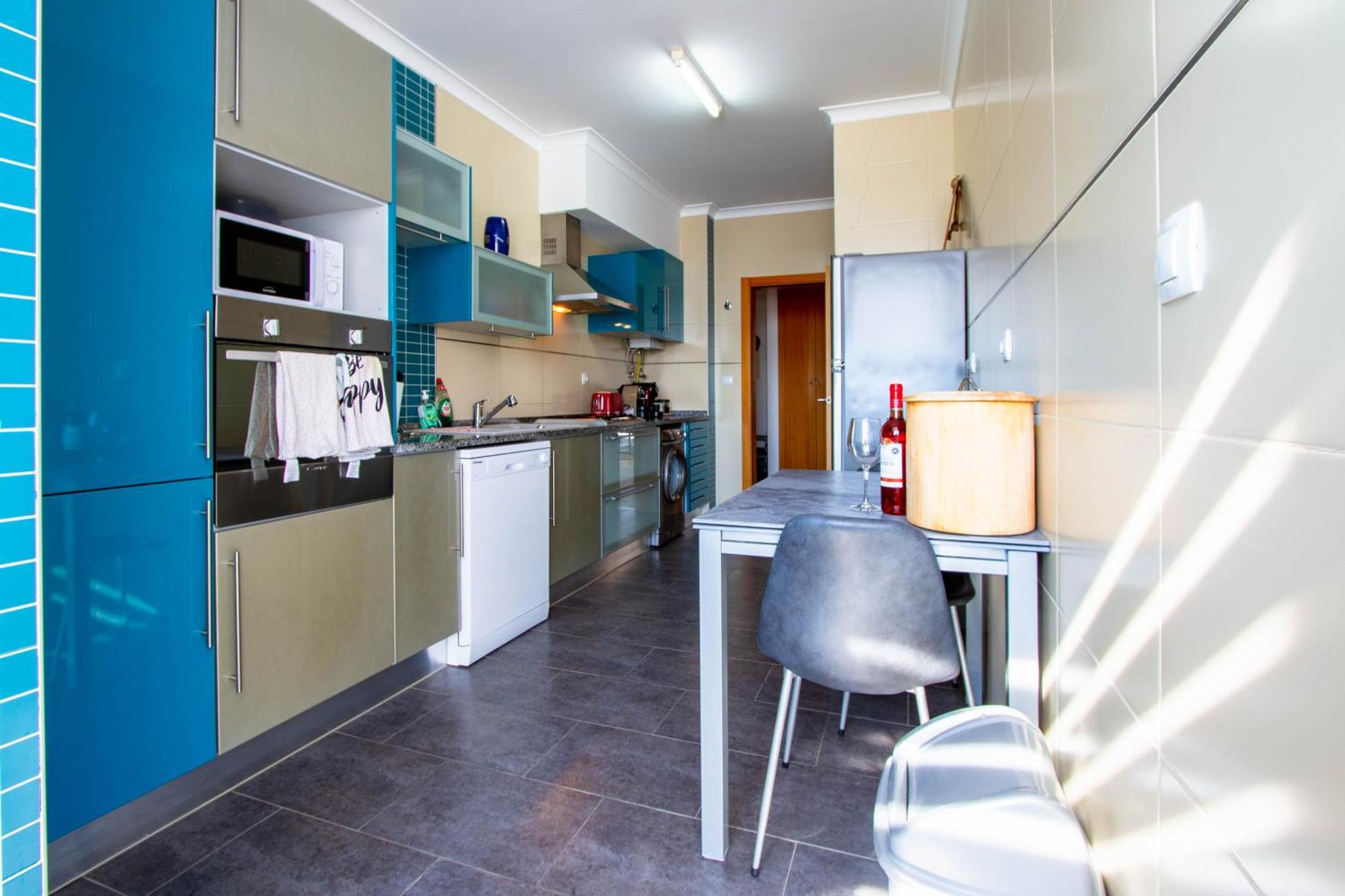 라고스 Casa Happiness, Swimming Pool, Fast Wifi, Parking 아파트 외부 사진